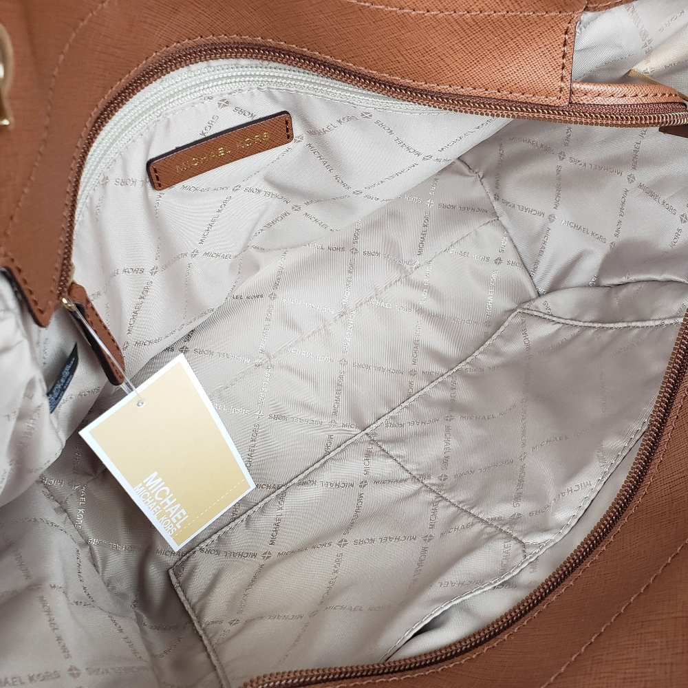 🌺Michael Kors Chain shoulder bag and Wallet set - Picture 4 of 8